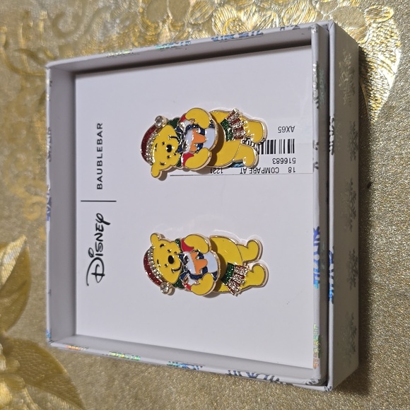 Disney x Baublebar Winnie the Pooh Winter Hat Slider Earrings. OS - Picture 2 of 7